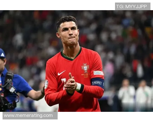 红色足球四号球星是谁揭秘与他的传奇故事解析